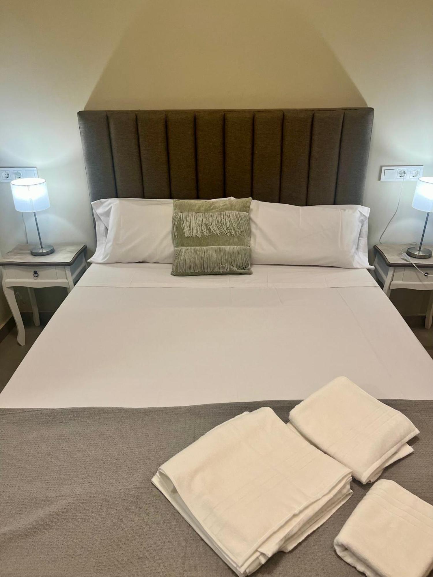 Vial Suites Gp 科爾多瓦 外观 照片